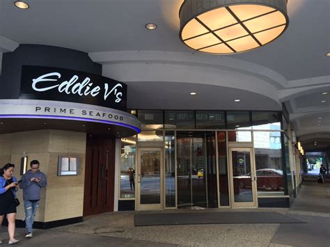 Eddie v's restaurant chicago - Eddie V's Prime Seafood. Permanently closed. $$. Opens at 4:00 PM. 959 Tripadvisor reviews. (312) 595-1114. Website.